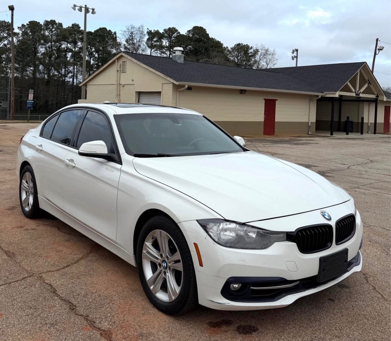 2016 BMW 3 Series · 328i xDrive Sedan 4D