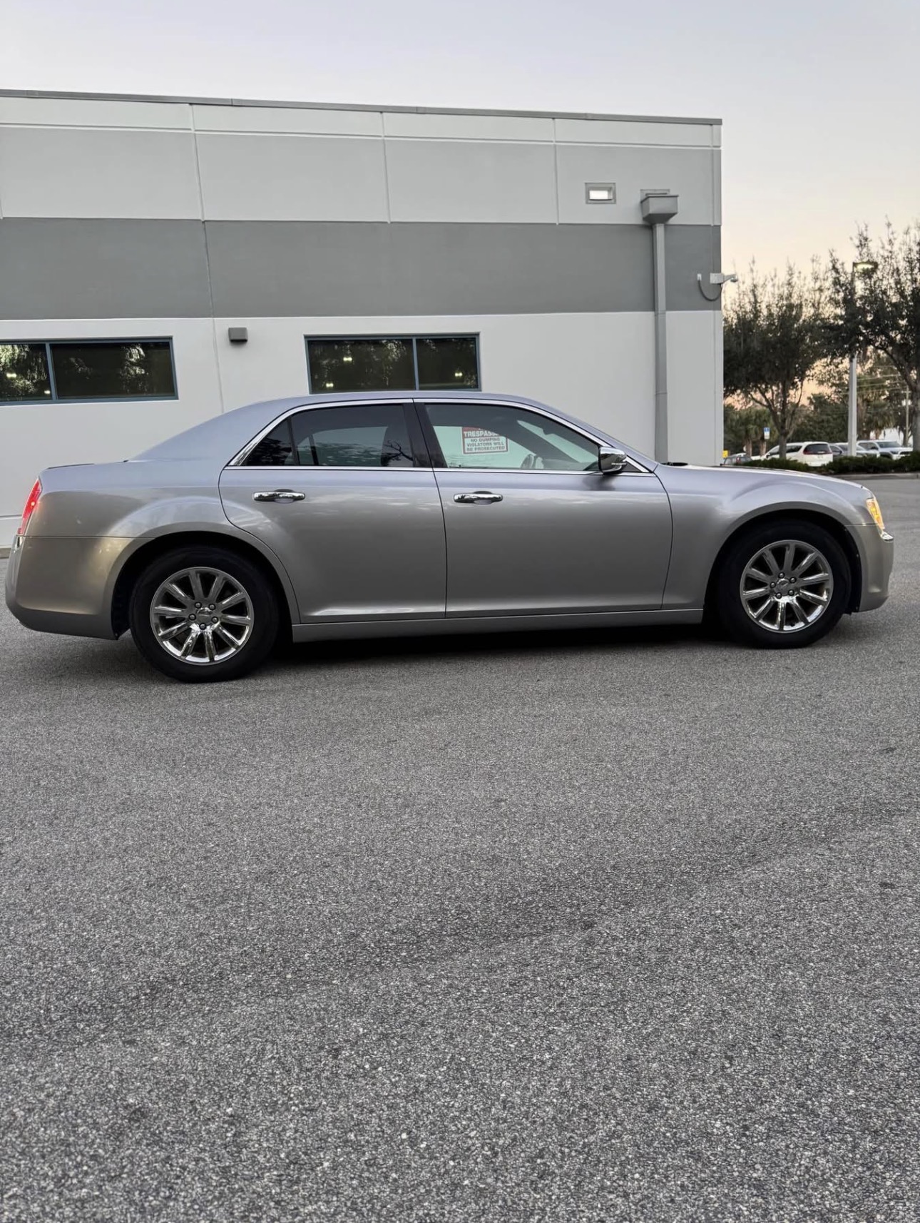 2014 Chrysler 300 · 300C Sedan 4D