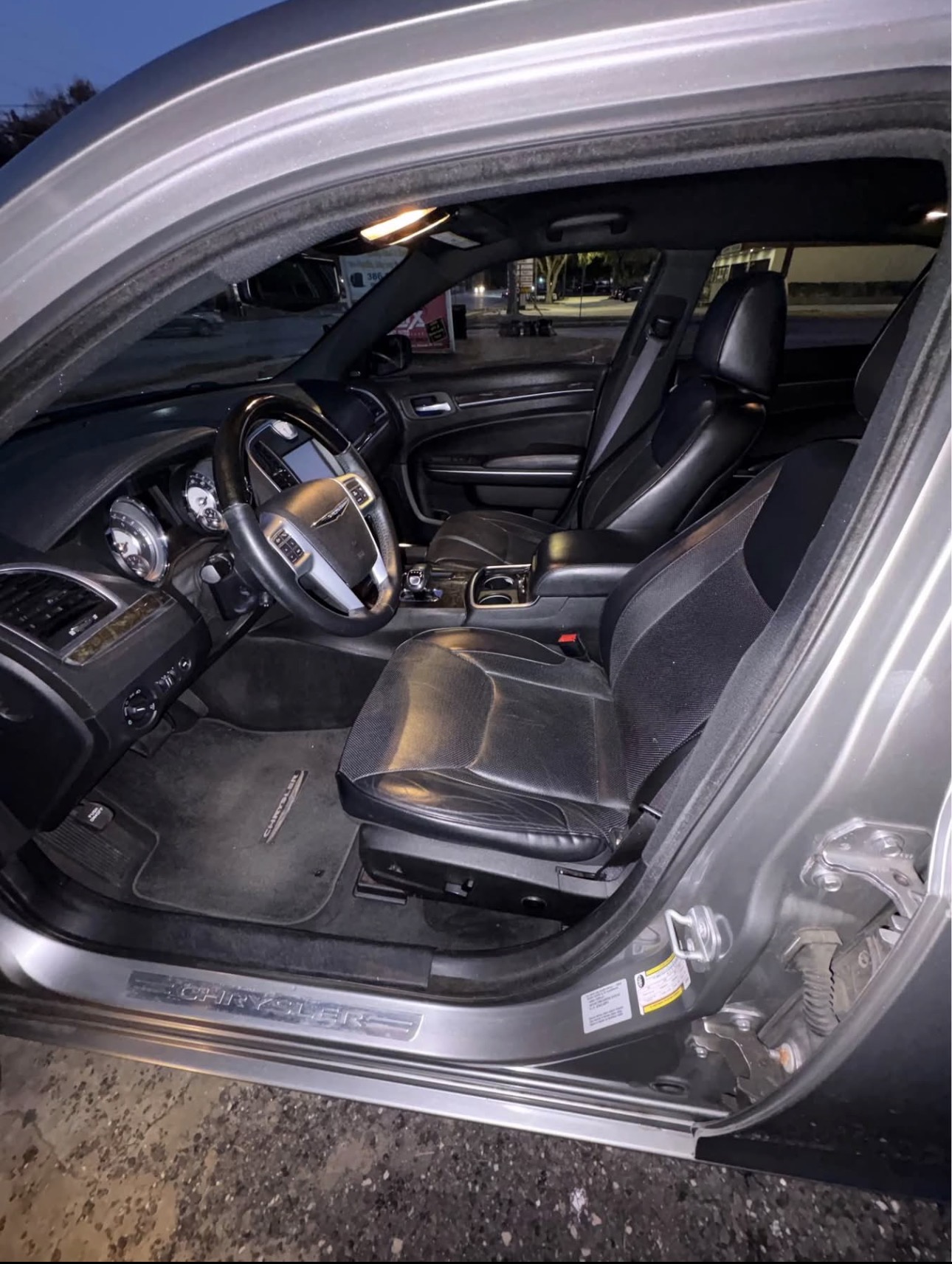 2014 Chrysler 300 · 300C Sedan 4D