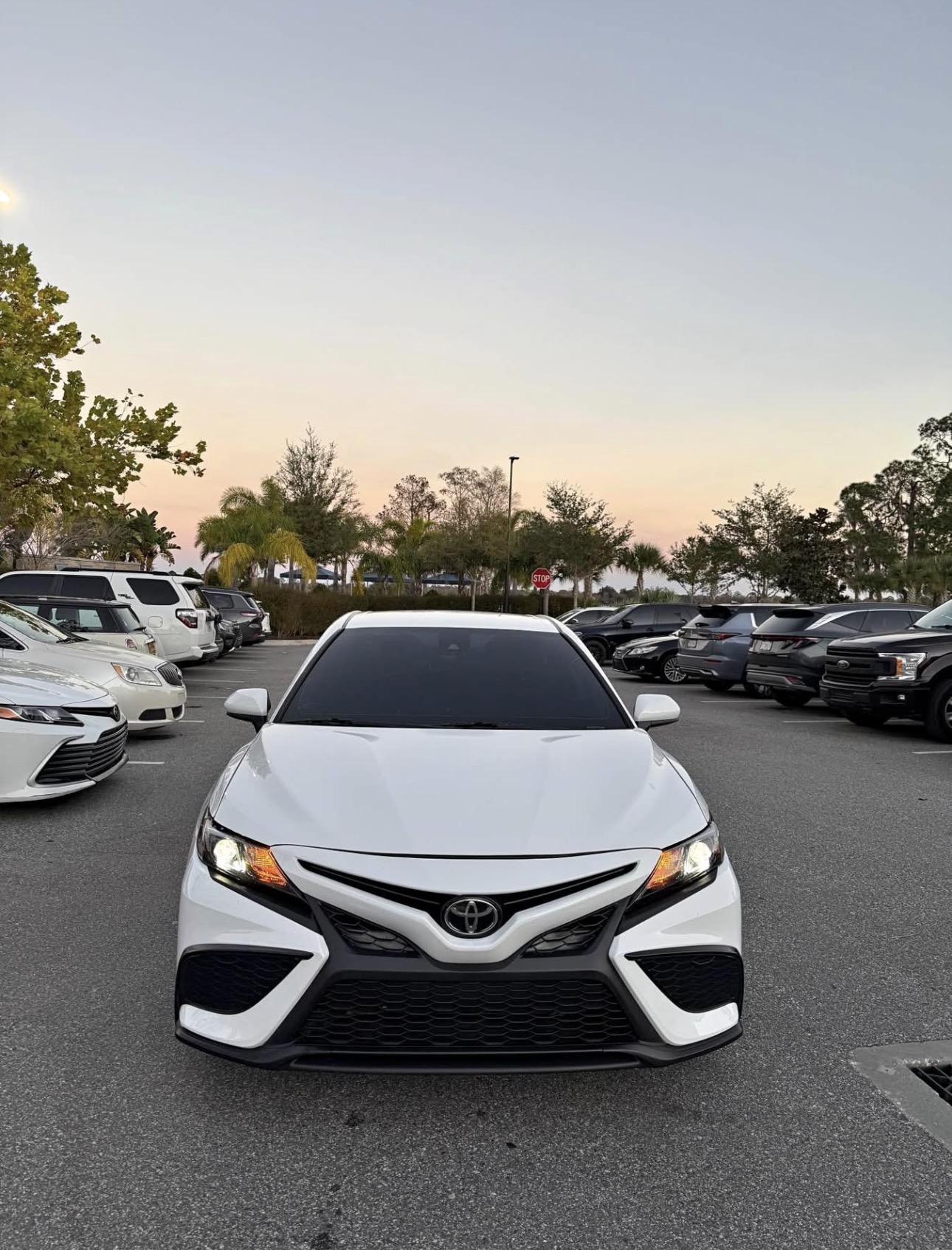 2021 Toyota Camry · Se