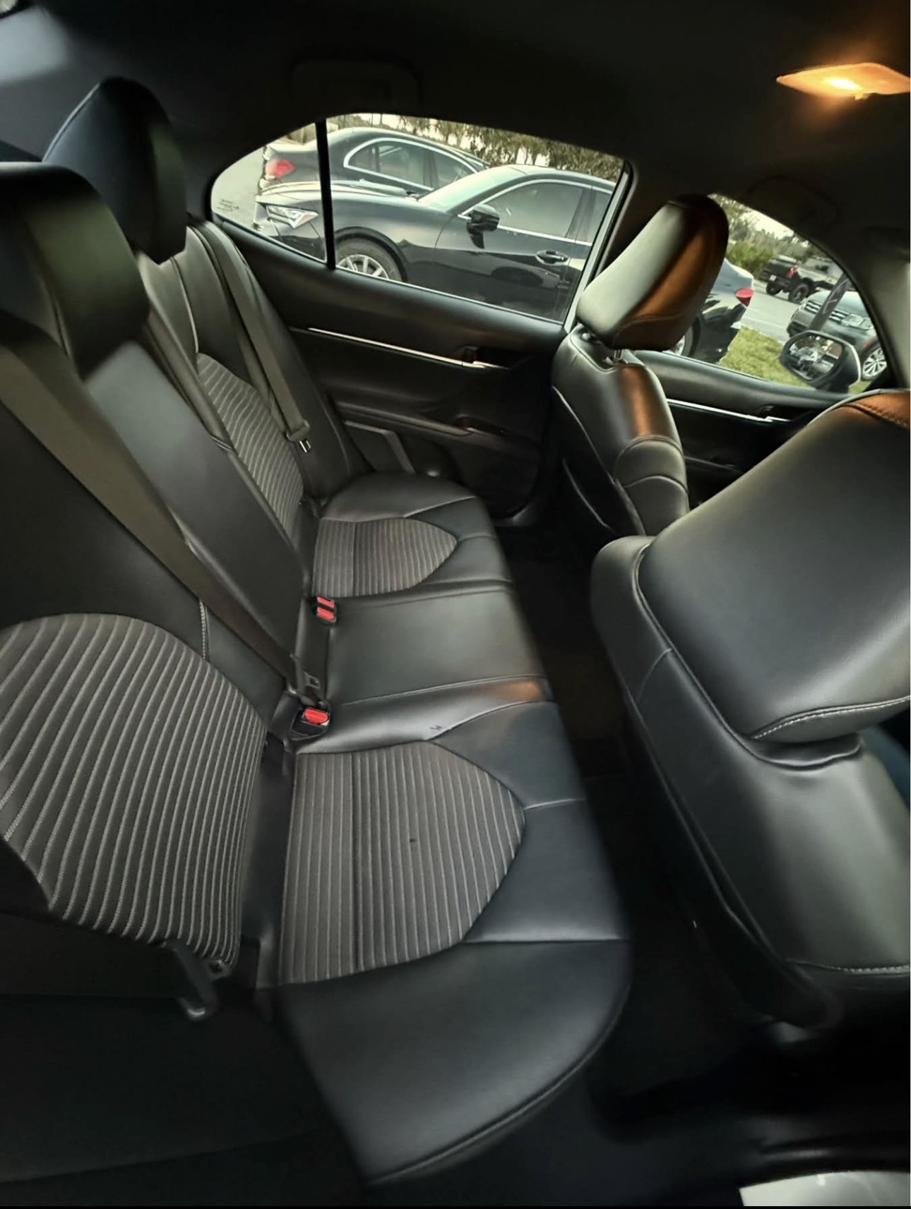 2021 Toyota Camry · Se