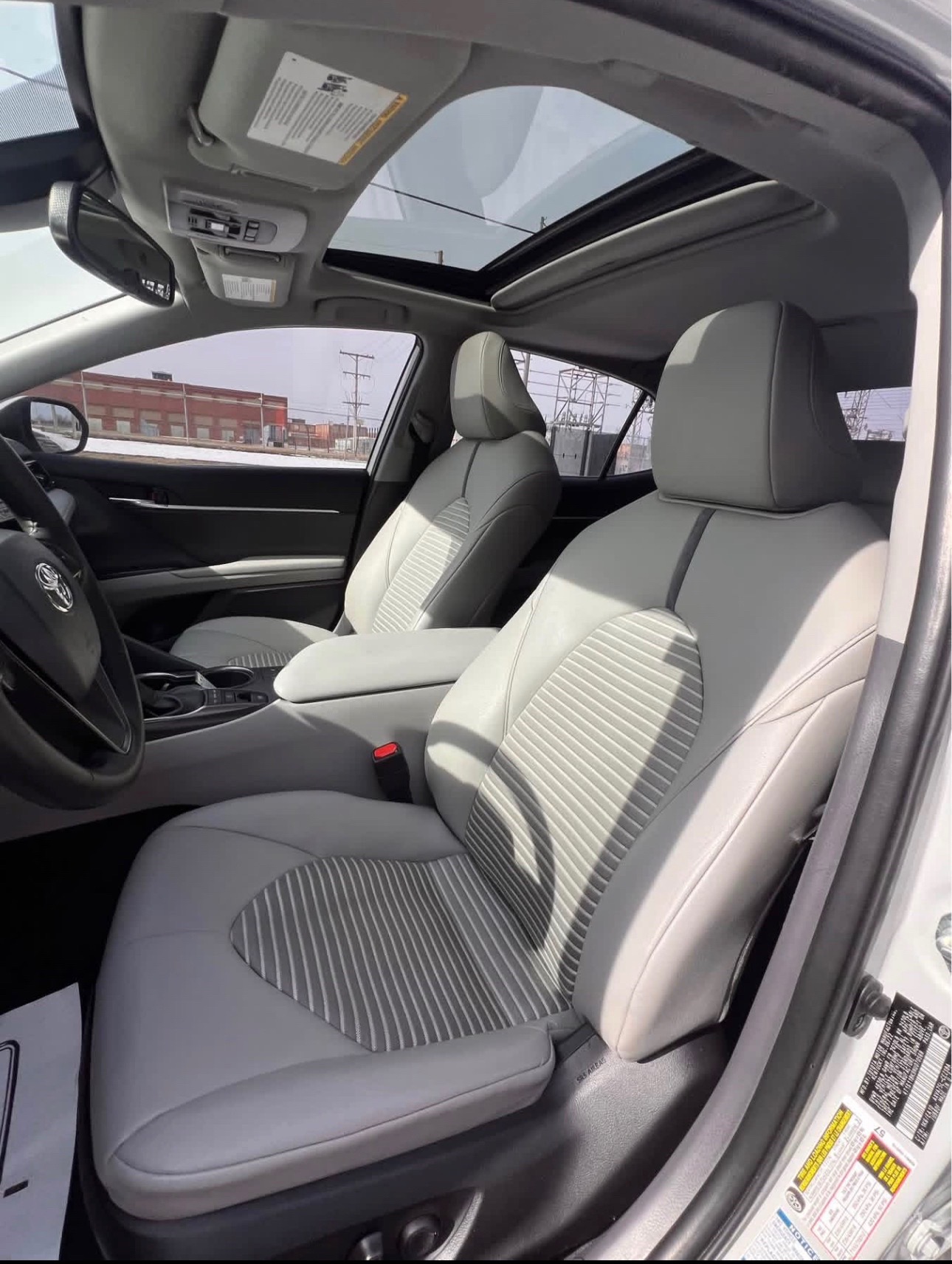 2022 Toyota Camry SE AWD