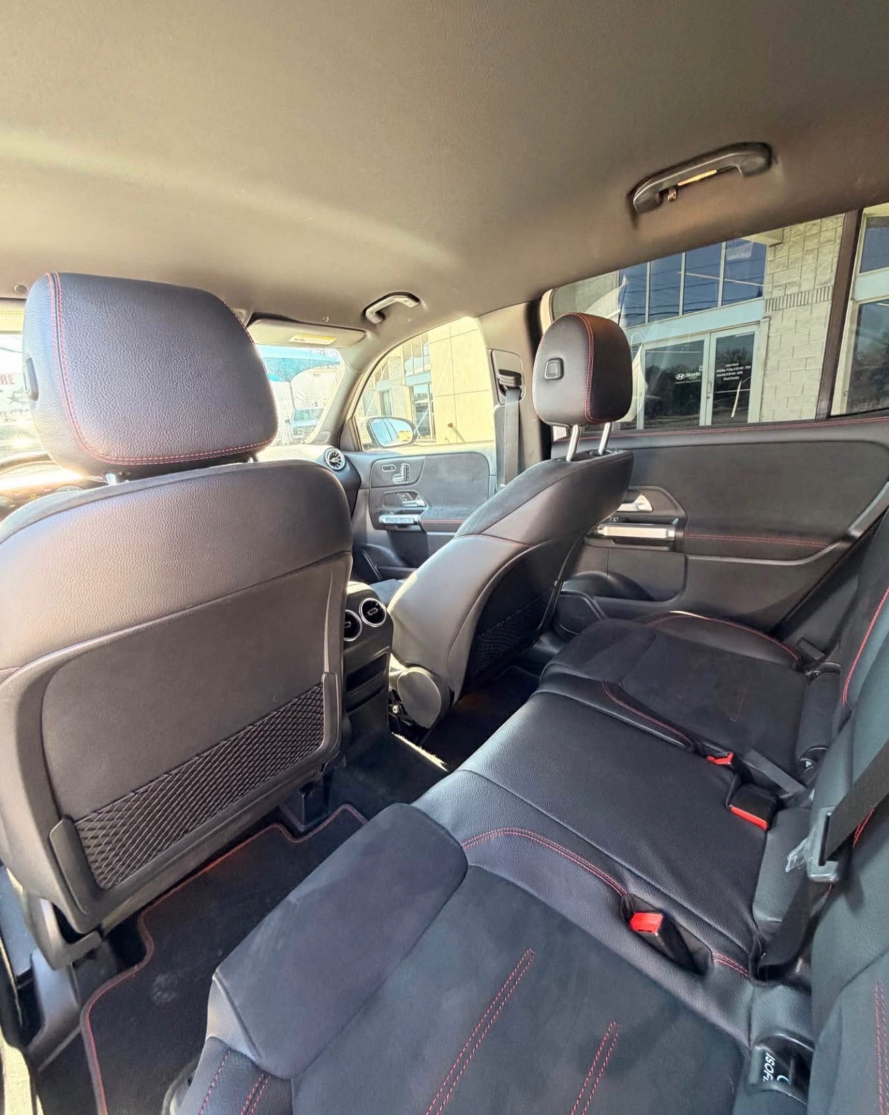 2021 Mercedes-Benz GLB 250