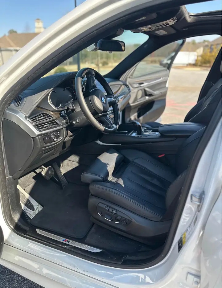 2015 BMW X6xDrive35i Sport Utility 4D M-Sport 