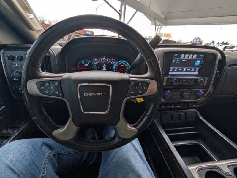 2017 GMC SIERRA 200HD DENALI