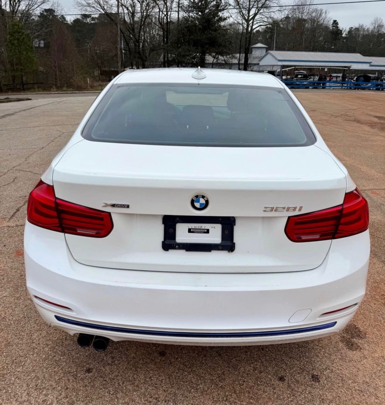 2016 BMW 3 Series · 328i xDrive Sedan 4D