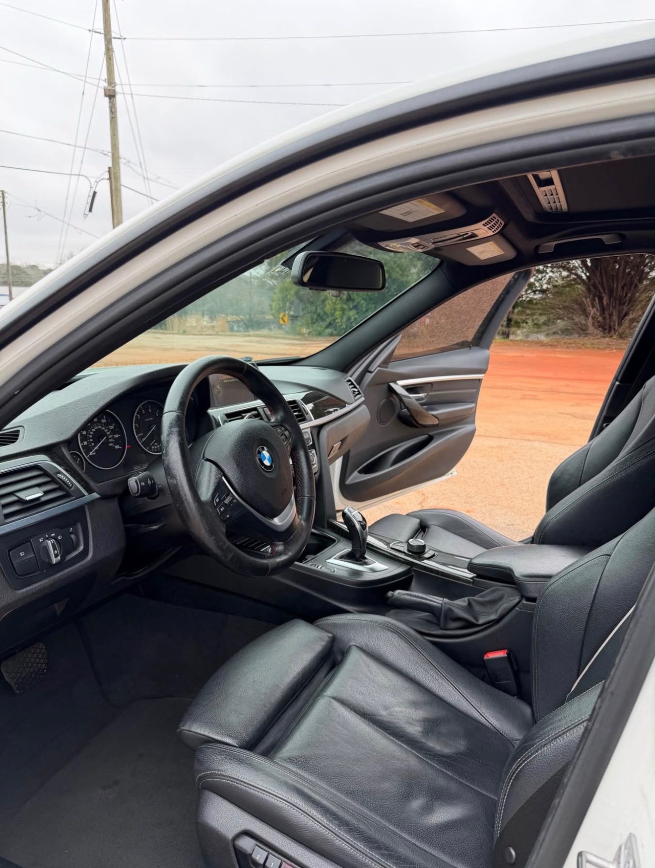 2016 BMW 3 Series · 328i xDrive Sedan 4D