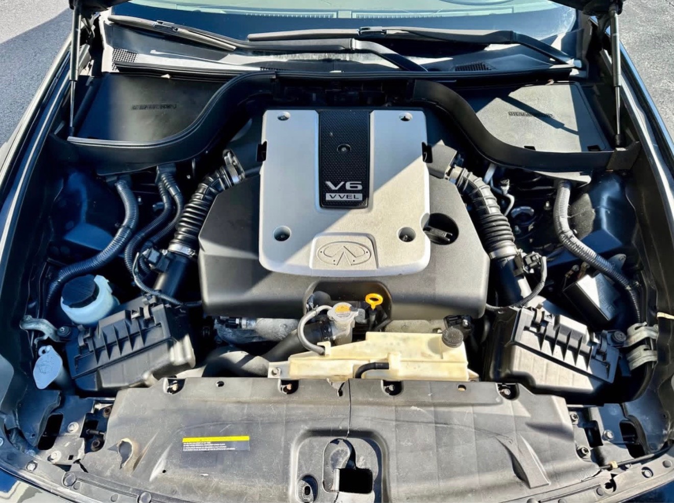 2015 Infiniti Q40 · Sedan 4D 